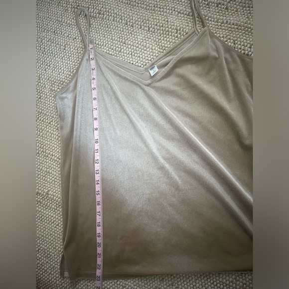 Women’s Large Tan Velvet Tank Top - Picture 4 of 6